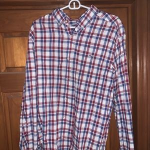 Men’s Vineyard Vine Button Down Size XL